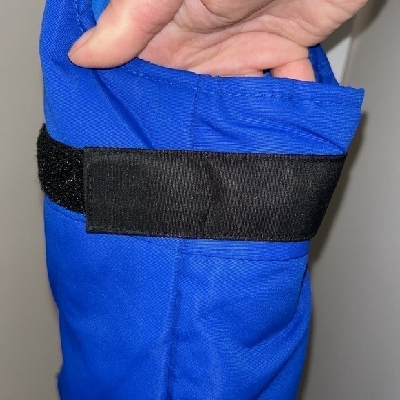 Swiss Tech Royal Blue Snowsuit Size Small (6-7) - Picture 5 of 9